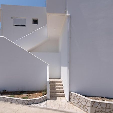 Ferienwohnung Lungo Mare Gennadi Exterior foto