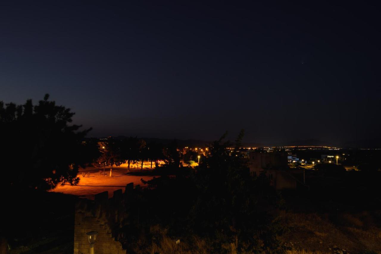 Ferienwohnung Lungo Mare Gennadi Exterior foto