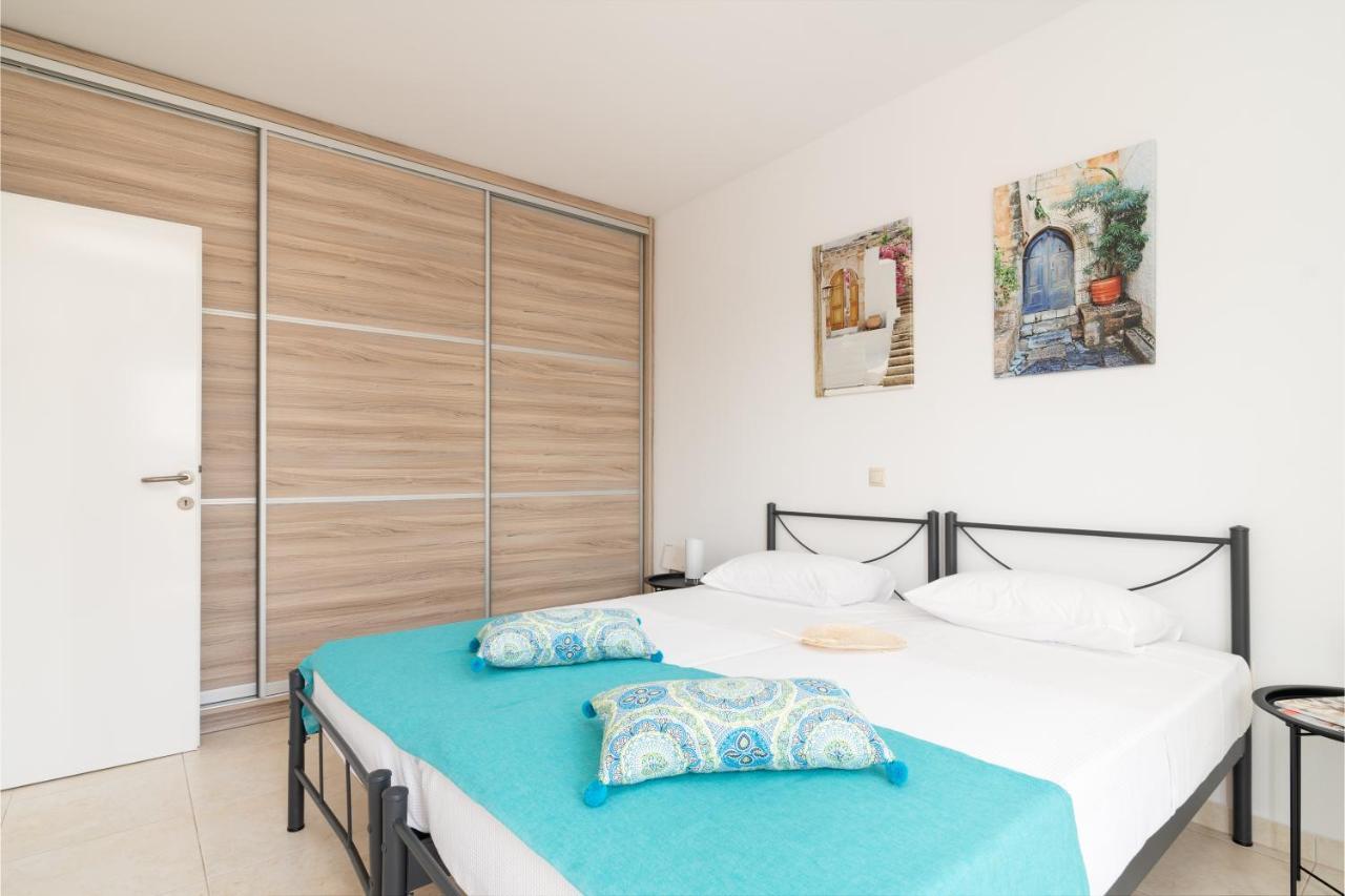 Ferienwohnung Lungo Mare Gennadi Exterior foto