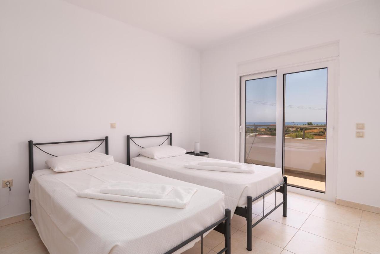 Ferienwohnung Lungo Mare Gennadi Exterior foto